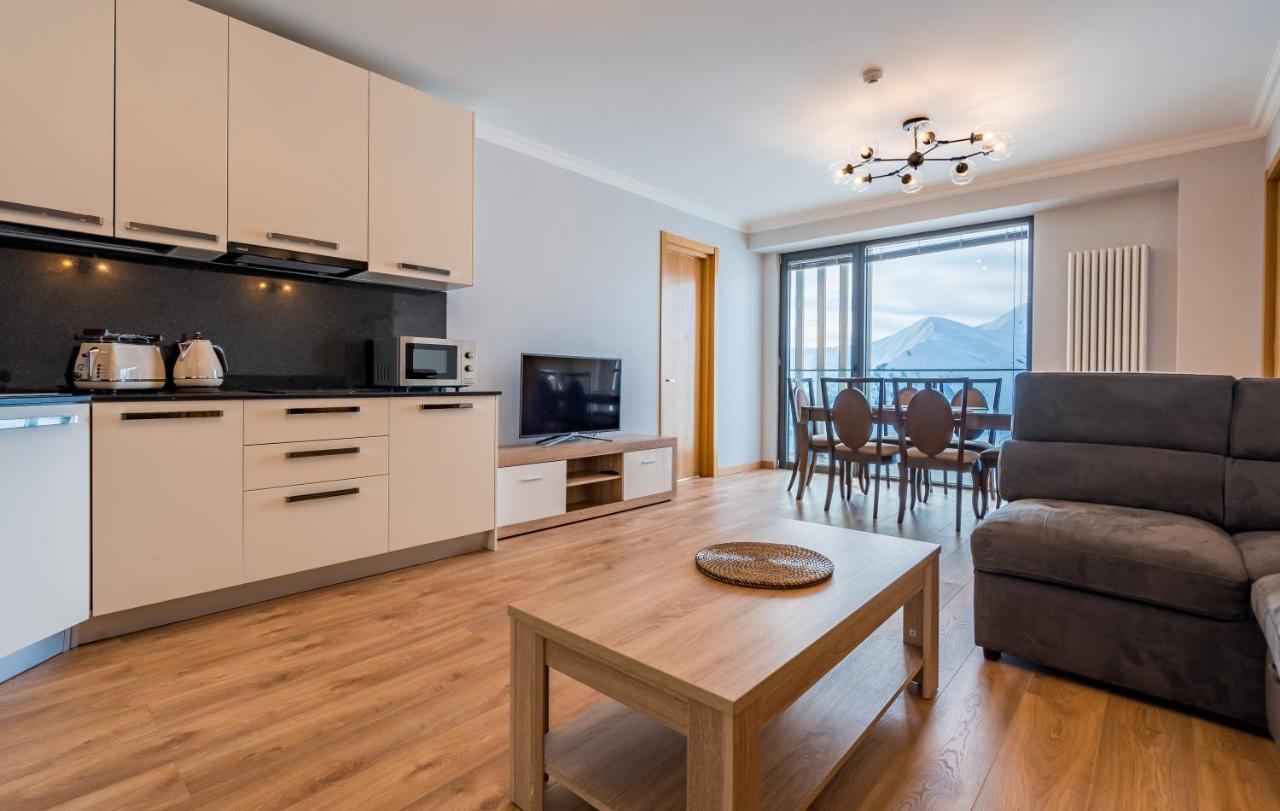 New Gudauri Atrium Apartments Ngoại thất bức ảnh